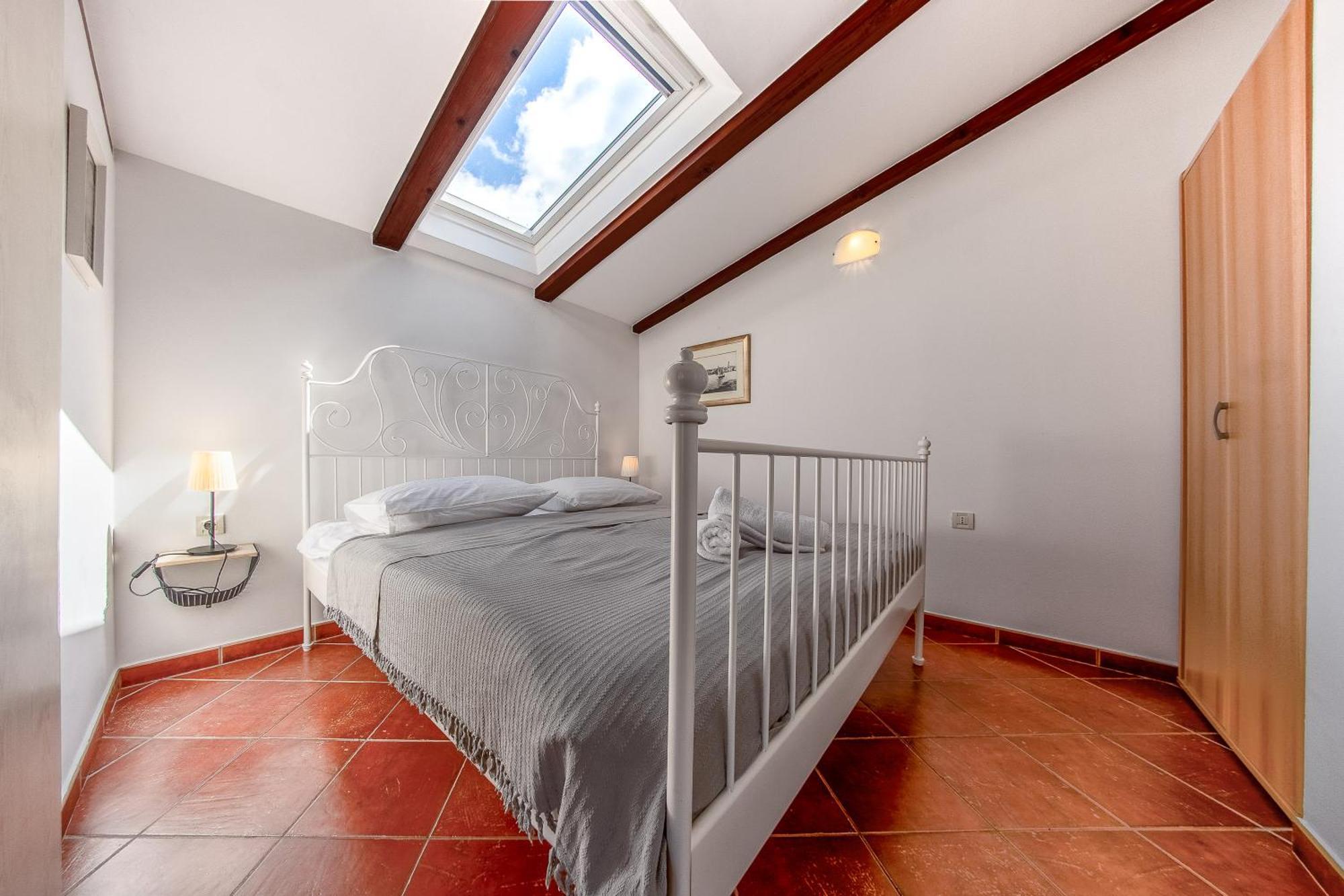 Seaside Apartments Petar Krk Town Εξωτερικό φωτογραφία